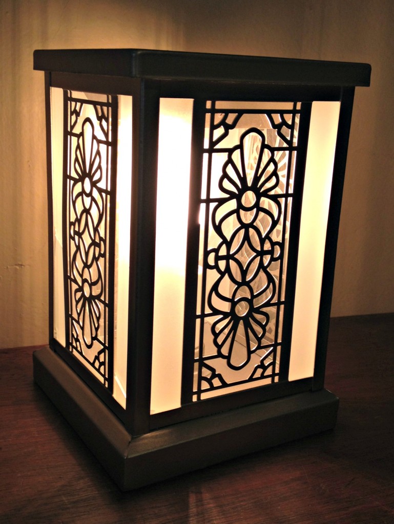 Edison Wax Warmer Lit up
